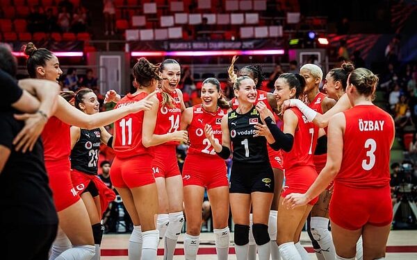 Dünya Kadınlar Voleybol Şampiyonası: Türkiye Tarihinde İlk Kez Finalde
