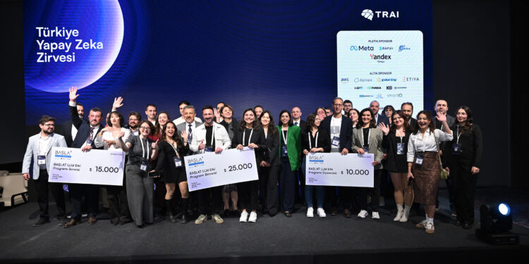 Türkiye Yapay Zeka Zirvesi Katılım Rekoru Kırdı: “Zekanın Ötesi”