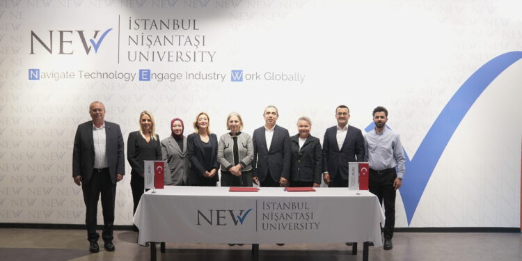 TÜVTÜRK ve Üniversiteden Otomotiv Sektörüne Nitelikli İnsan Kaynağı Desteği