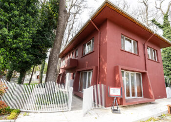 Sanayileşme Tarihine Köprü: Kundura Hafıza Merkezi Açıldı