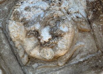 Gülümseyen Medusa Figürü: Bartın’da Tarihi Keşif Heyecanı