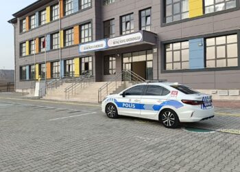 Şanlıurfa’da 25 Öğrenci Zehirlendi Şüphesiyle Hastaneye Kaldırıldı